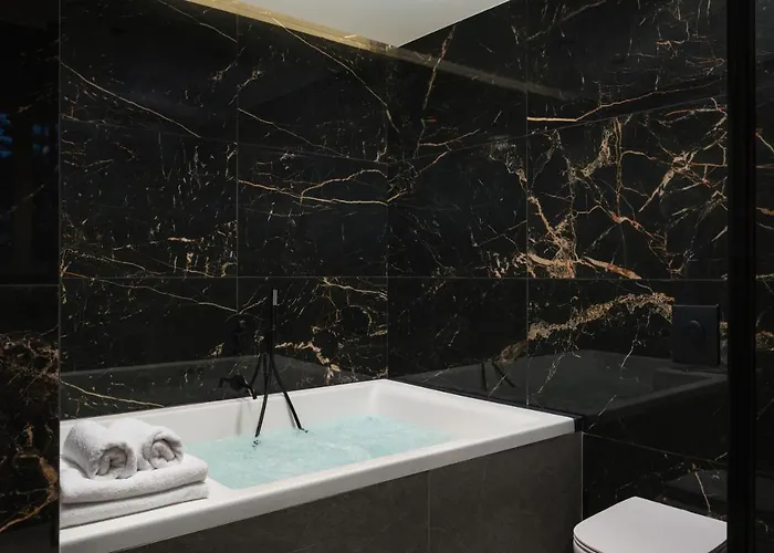 Urban Lofts Апартаменти *