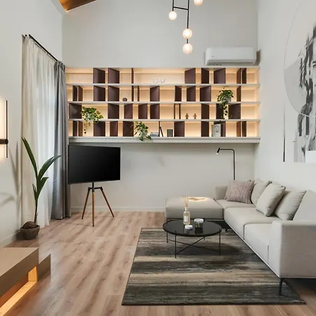 Urban Lofts Apartment